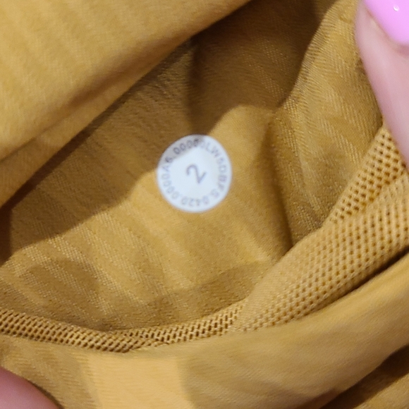 Lululemon Beyond the Studio Pant Slim Gold Buff like new - Picture 7 of 11